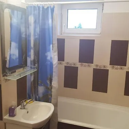 2 * Cluj-Napoca